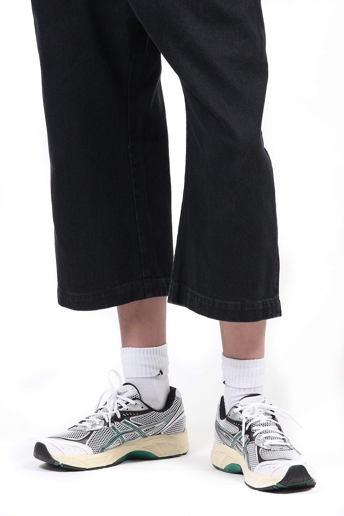CALÇA MARINA BLACK JEANS